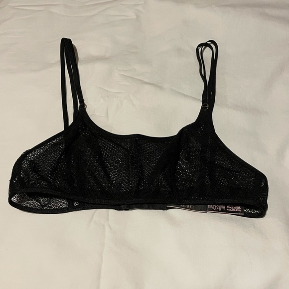 VS Bralette - Picture 2 of 4